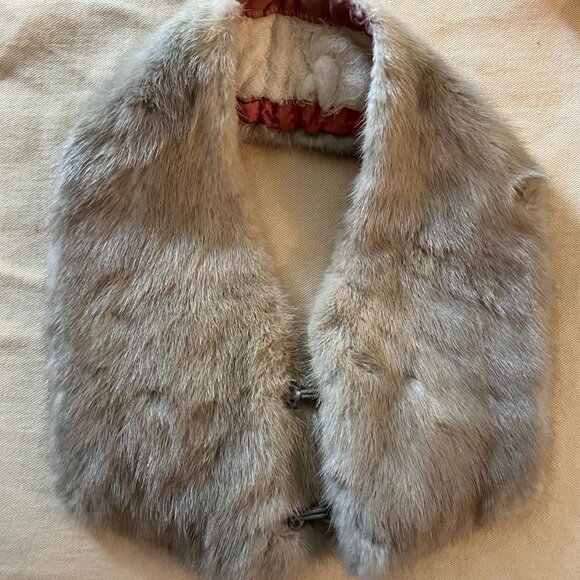 Vintage Fur Scarf Blonde Mink Use as it is or Upcycle / Project Piece - Picture 2 of 6